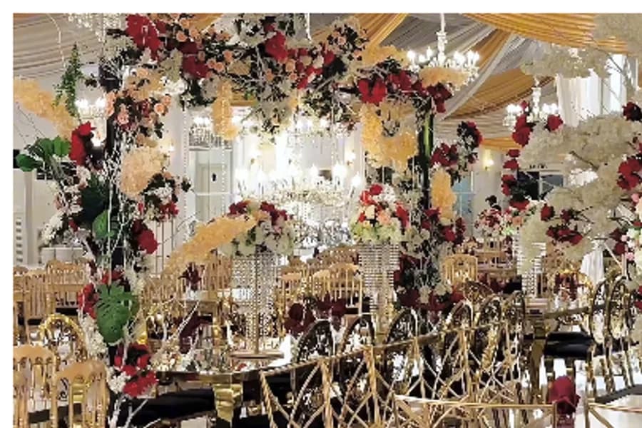 Rose Archway — Wedding at Akacia Banquet